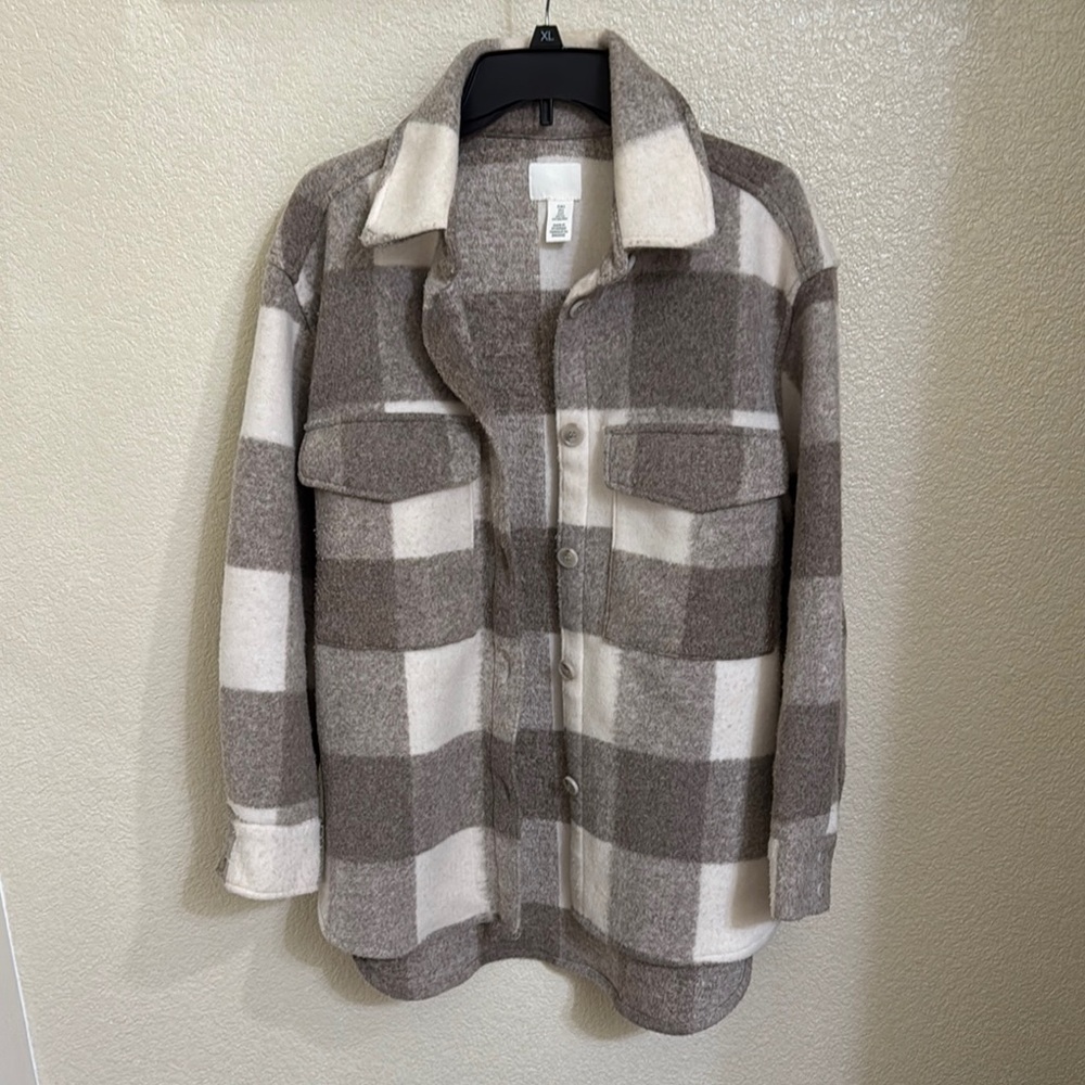 Plaid Button-Up Shirt Jacket